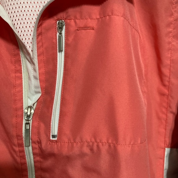 Just My Size women's wind jacket. Size 18w/20w. In great condition - Picture 2 of 5